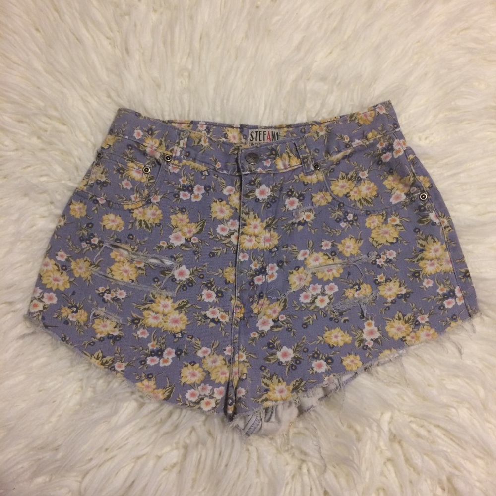 Vintage Y2K Boho Floral Shorts 12 Distressed Festival Garden Party Cottagecore